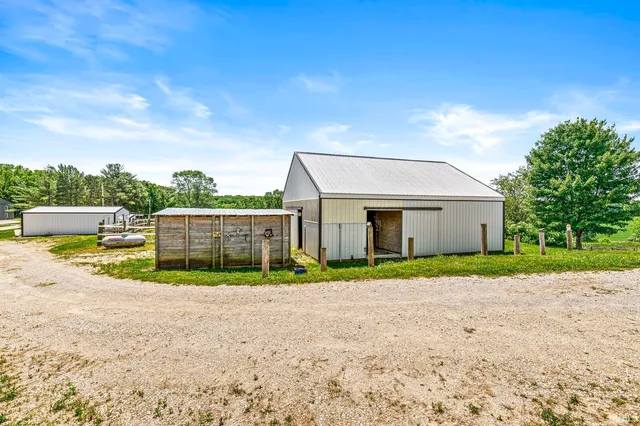 $339,000 | 5428 South 525 West, Williamsport, IN 47993