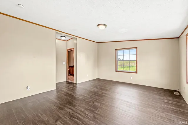 $339,000 | 5428 South 525 West, Williamsport, IN 47993