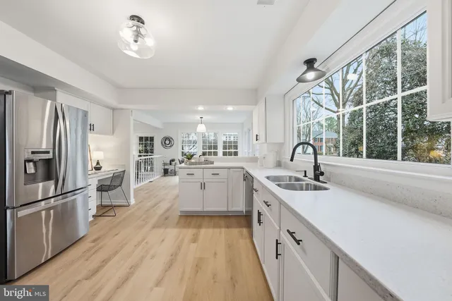 $939,000 | 6112 Sandstone Court, Clifton, VA 20124