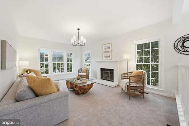 $939,000 | 6112 Sandstone Court, Clifton, VA 20124