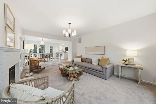 $939,000 | 6112 Sandstone Court, Clifton, VA 20124