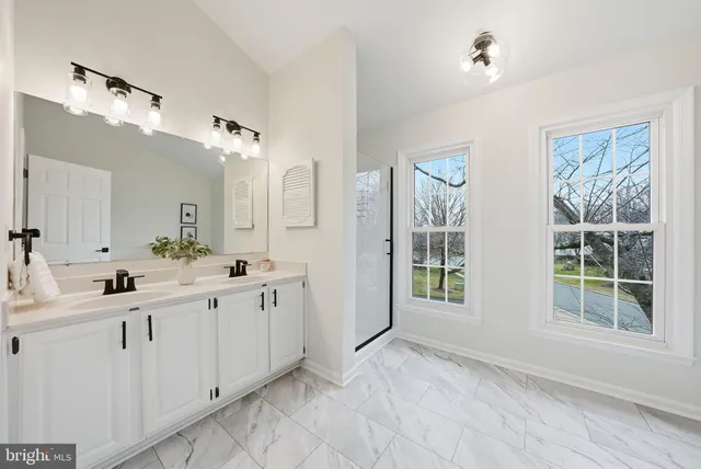 $939,000 | 6112 Sandstone Court, Clifton, VA 20124