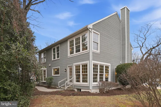 $939,000 | 6112 Sandstone Court, Clifton, VA 20124