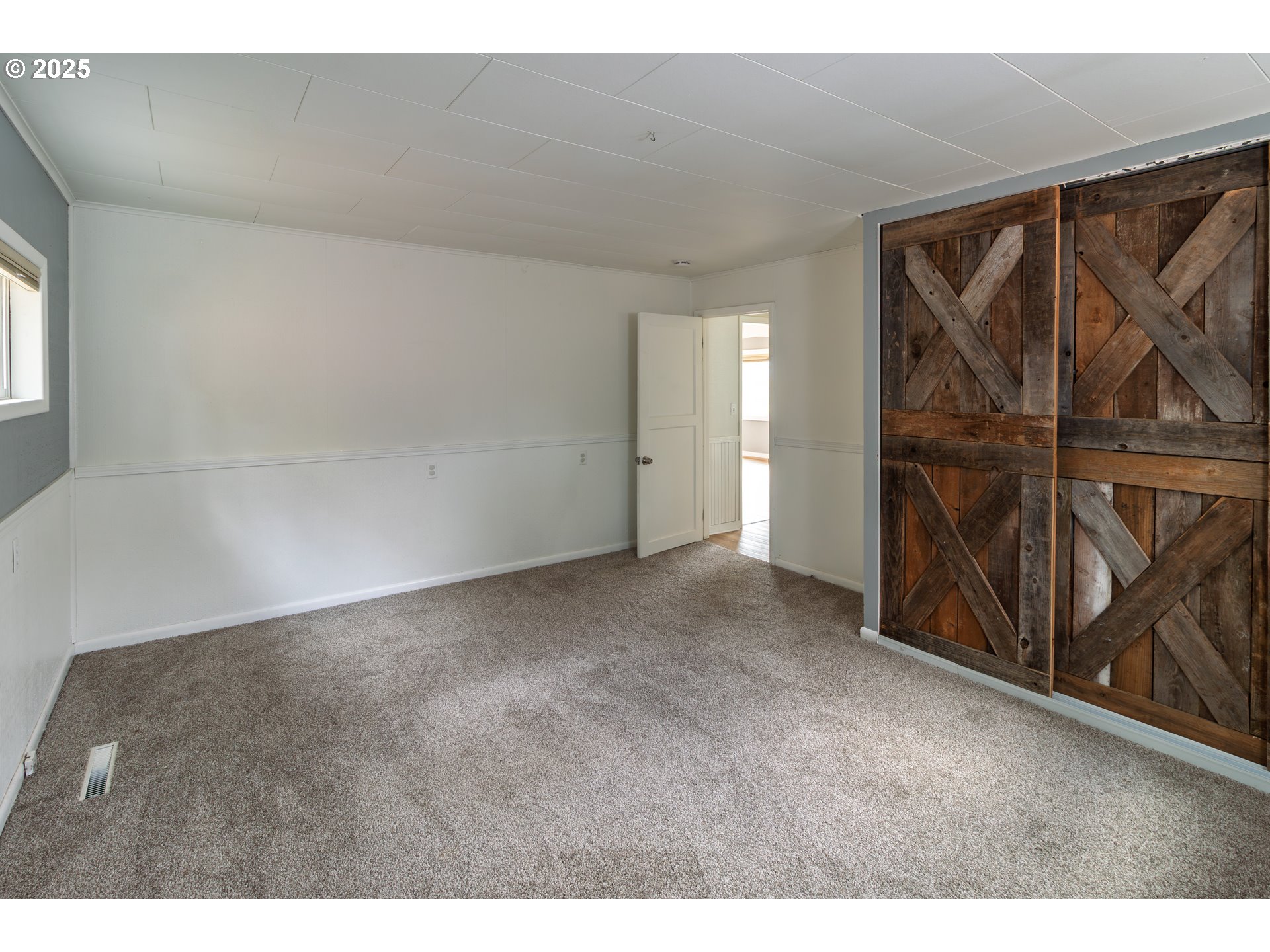 1830 Northwest Goetz Street Roseburg, OR 97471 - Photo 11 of 24