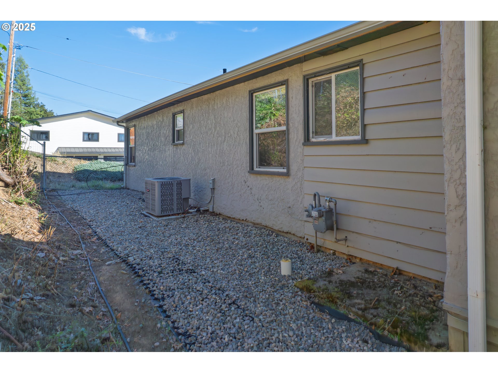 1830 Northwest Goetz Street Roseburg, OR 97471 - Photo 23 of 24