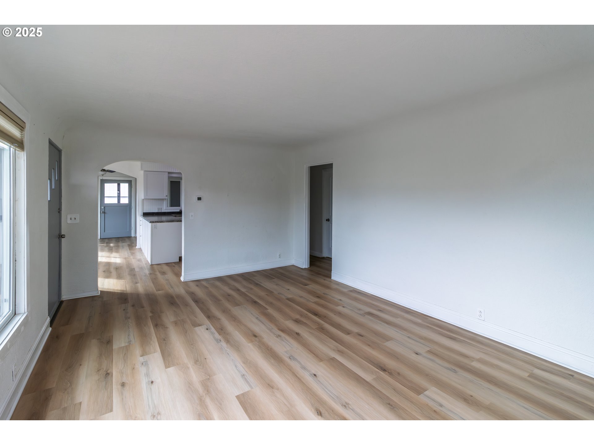 1830 Northwest Goetz Street Roseburg, OR 97471 - Photo 7 of 24