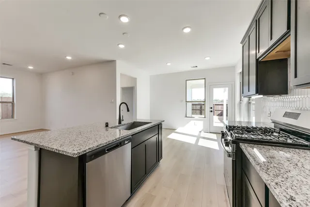 $384,930 | 4221 Red Cedar Ring Lane, Pinehurst, TX 77362