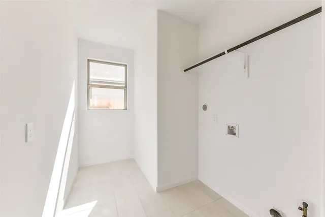 $384,930 | 4221 Red Cedar Ring Lane, Pinehurst, TX 77362