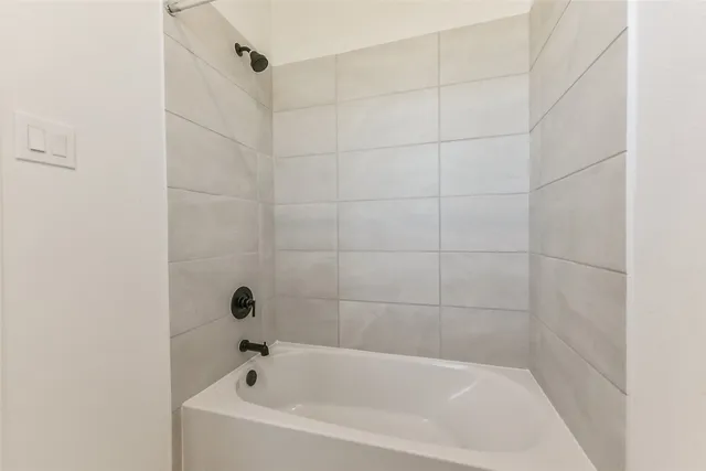 $384,930 | 4221 Red Cedar Ring Lane, Pinehurst, TX 77362