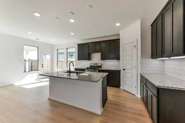 $384,930 | 4221 Red Cedar Ring Lane, Pinehurst, TX 77362