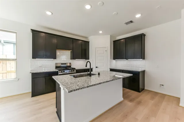 $384,930 | 4221 Red Cedar Ring Lane, Pinehurst, TX 77362