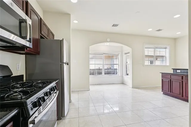 $3,295 | 5832 Willow Street, New Orleans, LA 70115