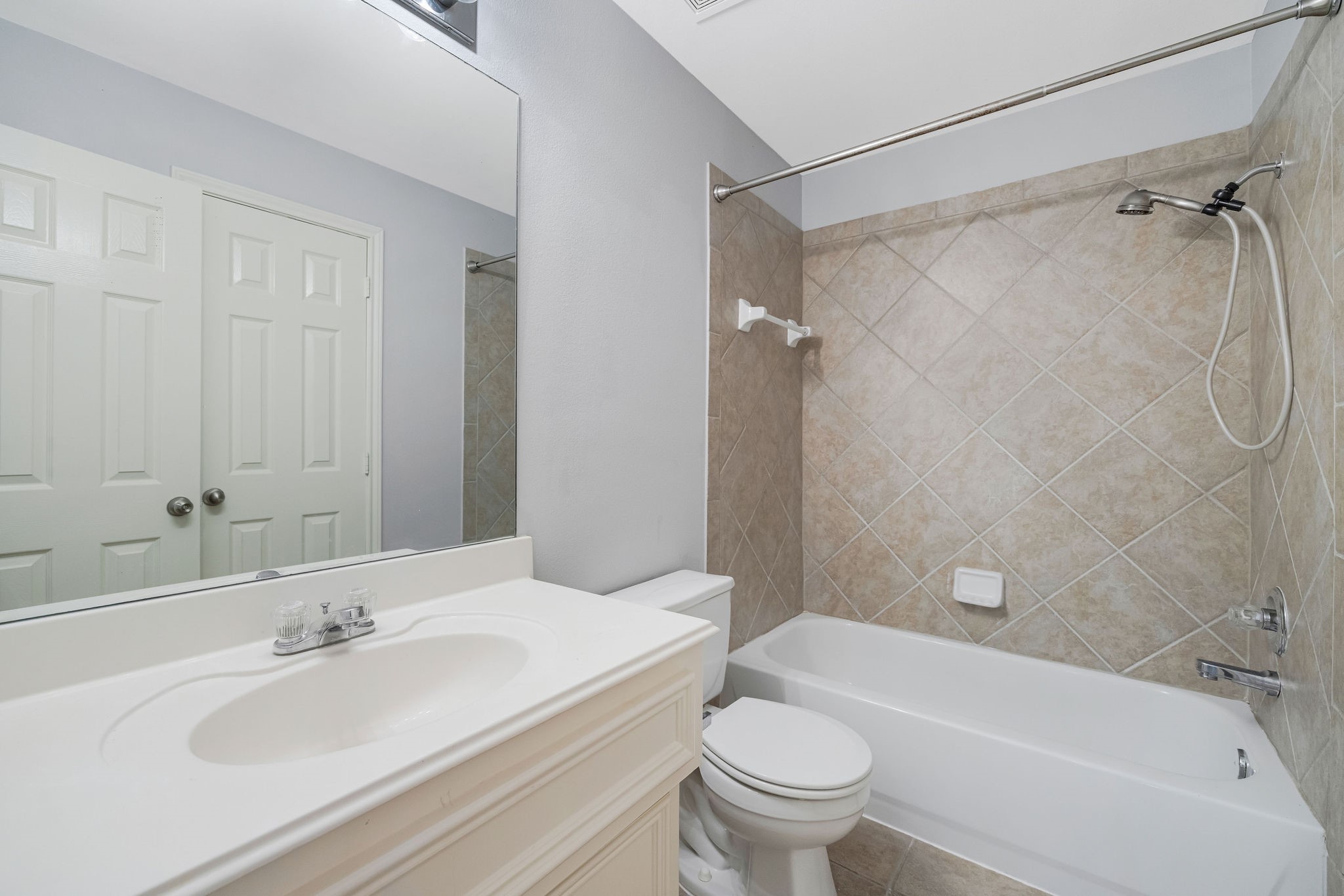8018 Grow Lane Houston, TX 77040 - Photo 15 of 20 Secondary bathroom.