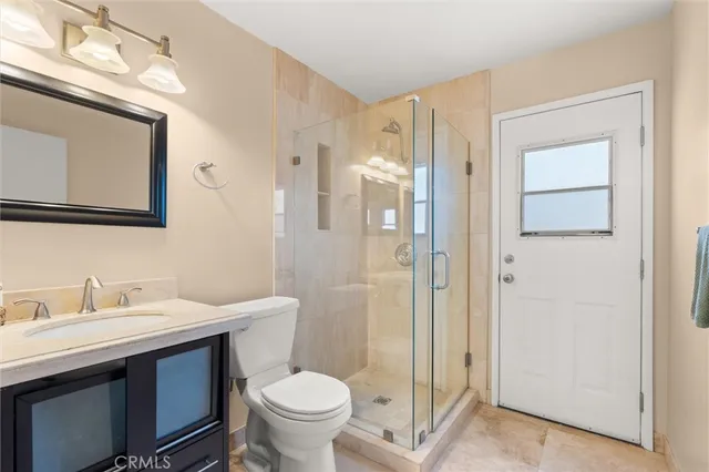 $1,199,000 | 3018 South Pacific Avenue, Santa Ana, CA 92704