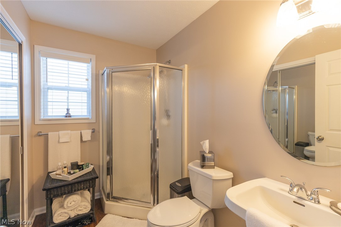 17913 Drake Road Strongsville, OH 44136 - Photo 23 of 35 Gallery Image 23