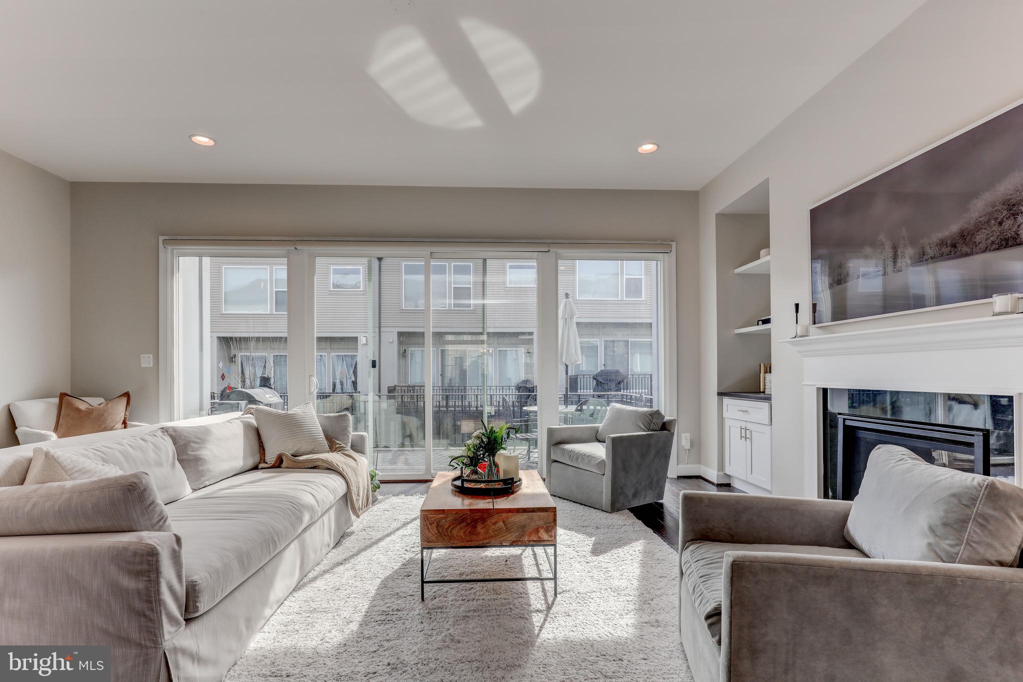 42307 Impervious Terrace Brambleton, VA 20148 - Photo 6 of 54 large windows with blinds