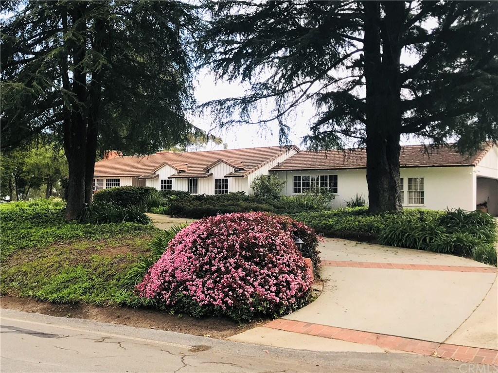 Front view from street