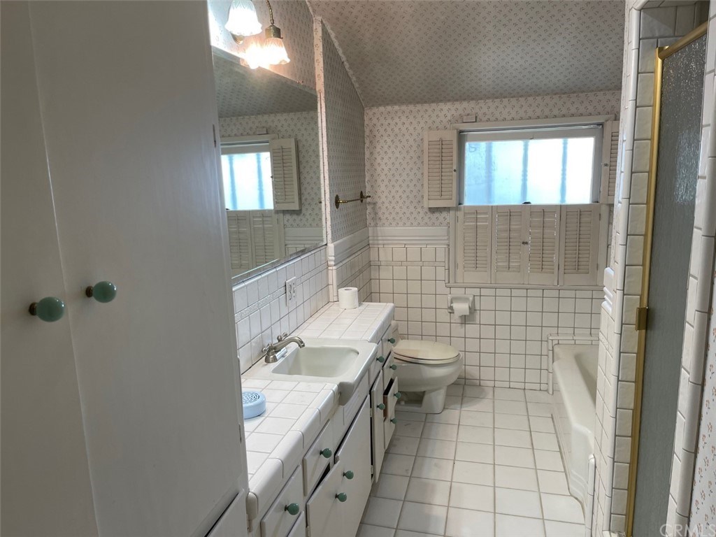 2 Flying Mane Road Rolling Hills, CA 90274 - Photo 10 of 28