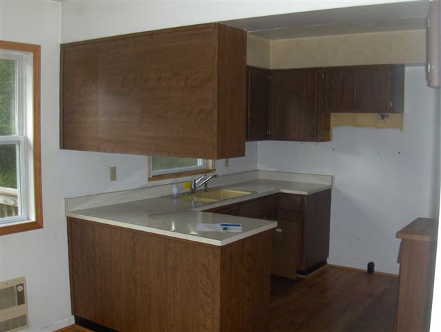 12650 South Byron Road Byron, MI 48418 - Photo 2 of 5 31072463-1.JPG