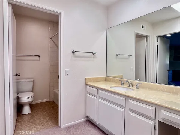 $3,900 | 32045 Via Canela, San Juan Capistrano, CA 92675