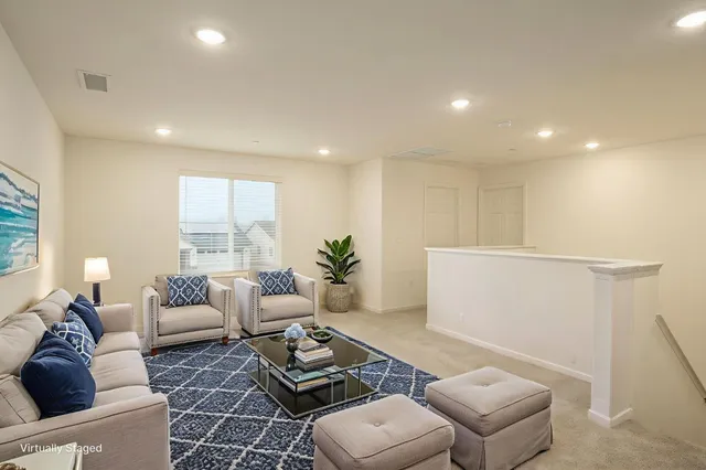 $585,000 | 1923 North Apricot Avenue, Fresno, CA 93727