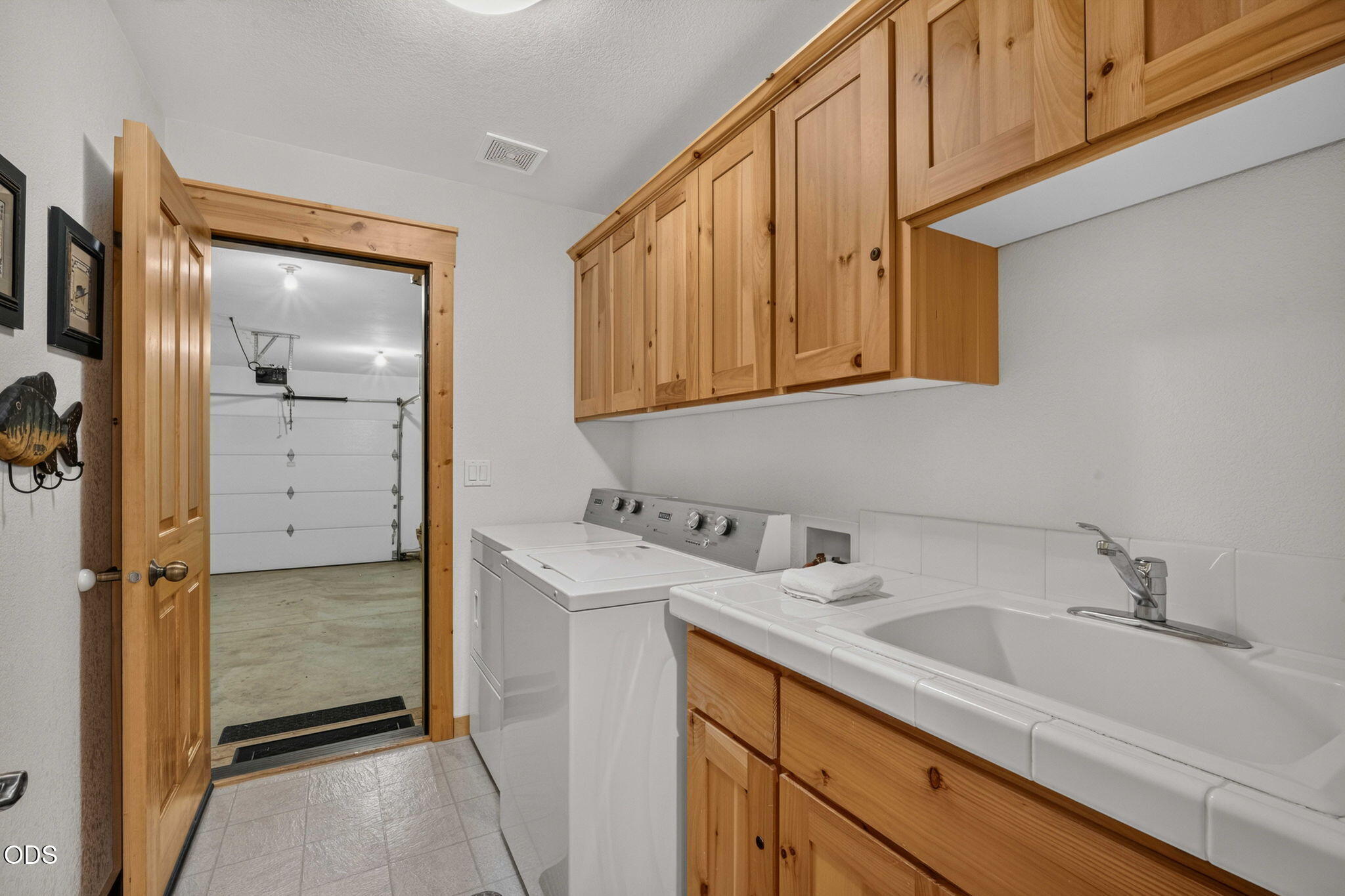 57641 Splitrock Lane, Unit 2 Bend, OR 97707 - Photo 27 of 39
