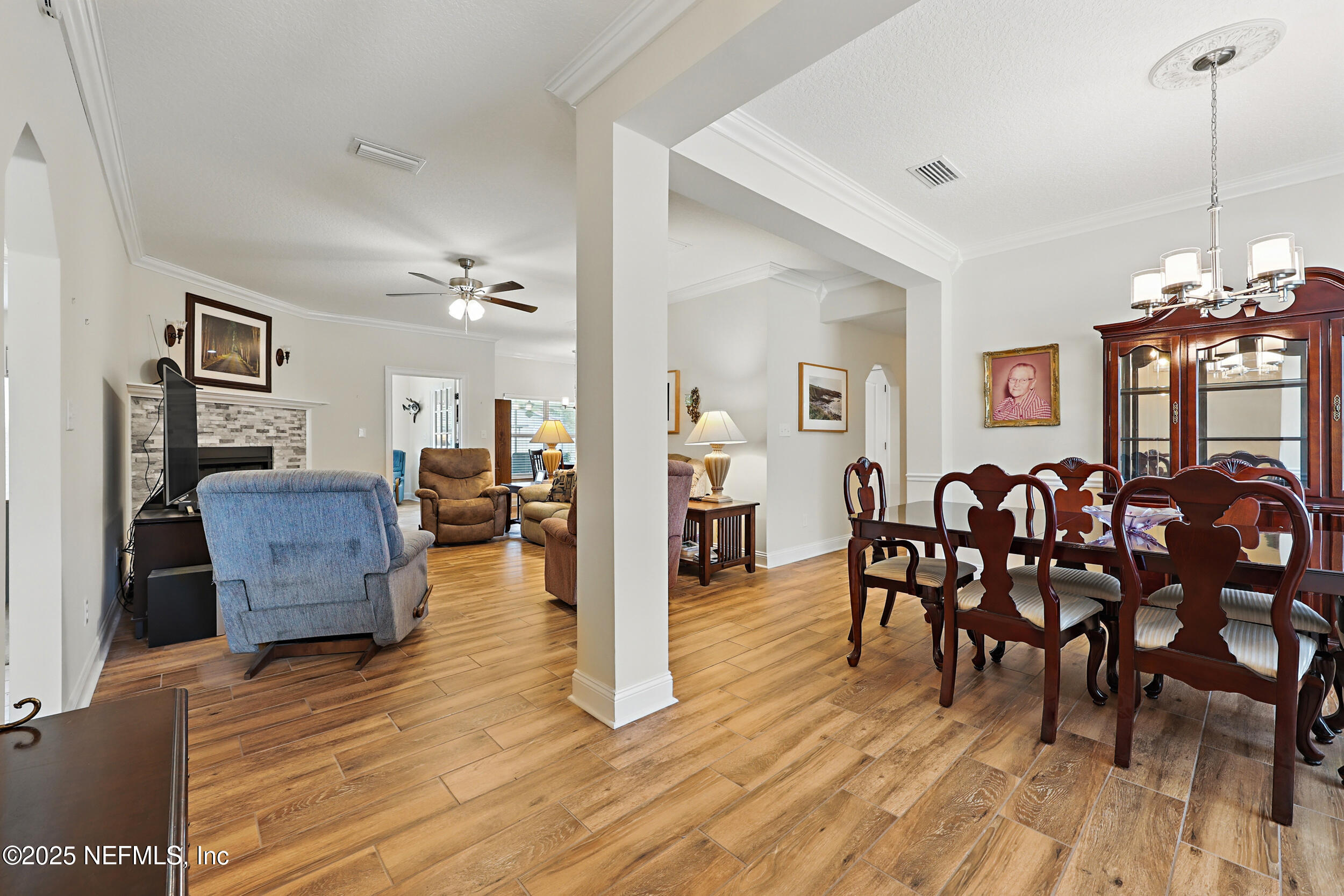 4575 Armadillo Street Middleburg, FL 32068 - Photo 5 of 37 To Your Friends