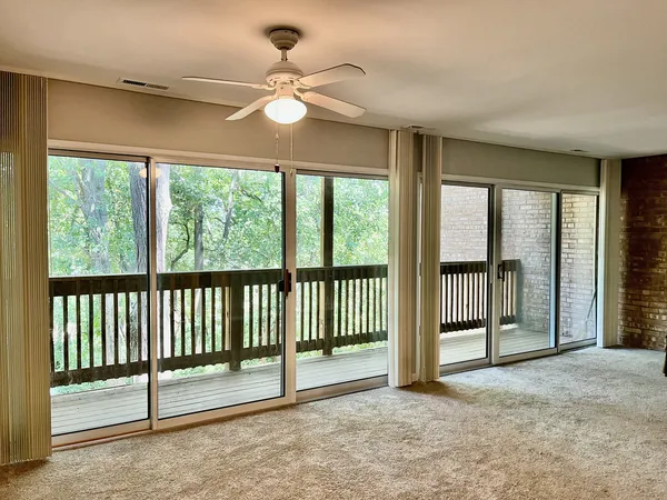 $1,750 | 5817 Oakwood Drive, Unit D, Lisle, IL 60532