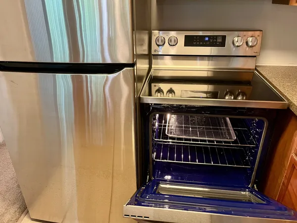 $1,750 | 5817 Oakwood Drive, Unit D, Lisle, IL 60532