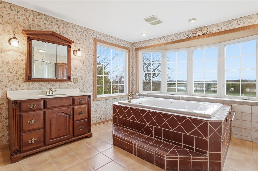 550 Manitou Beach Road Greece, NY 14468 - Photo 21 of 40