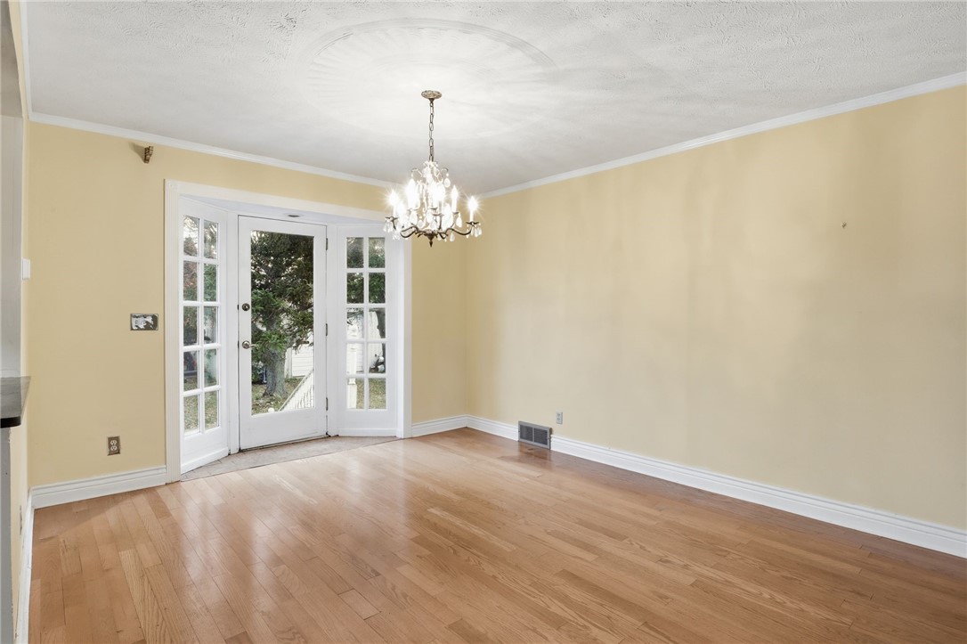 550 Manitou Beach Road Greece, NY 14468 - Photo 8 of 40