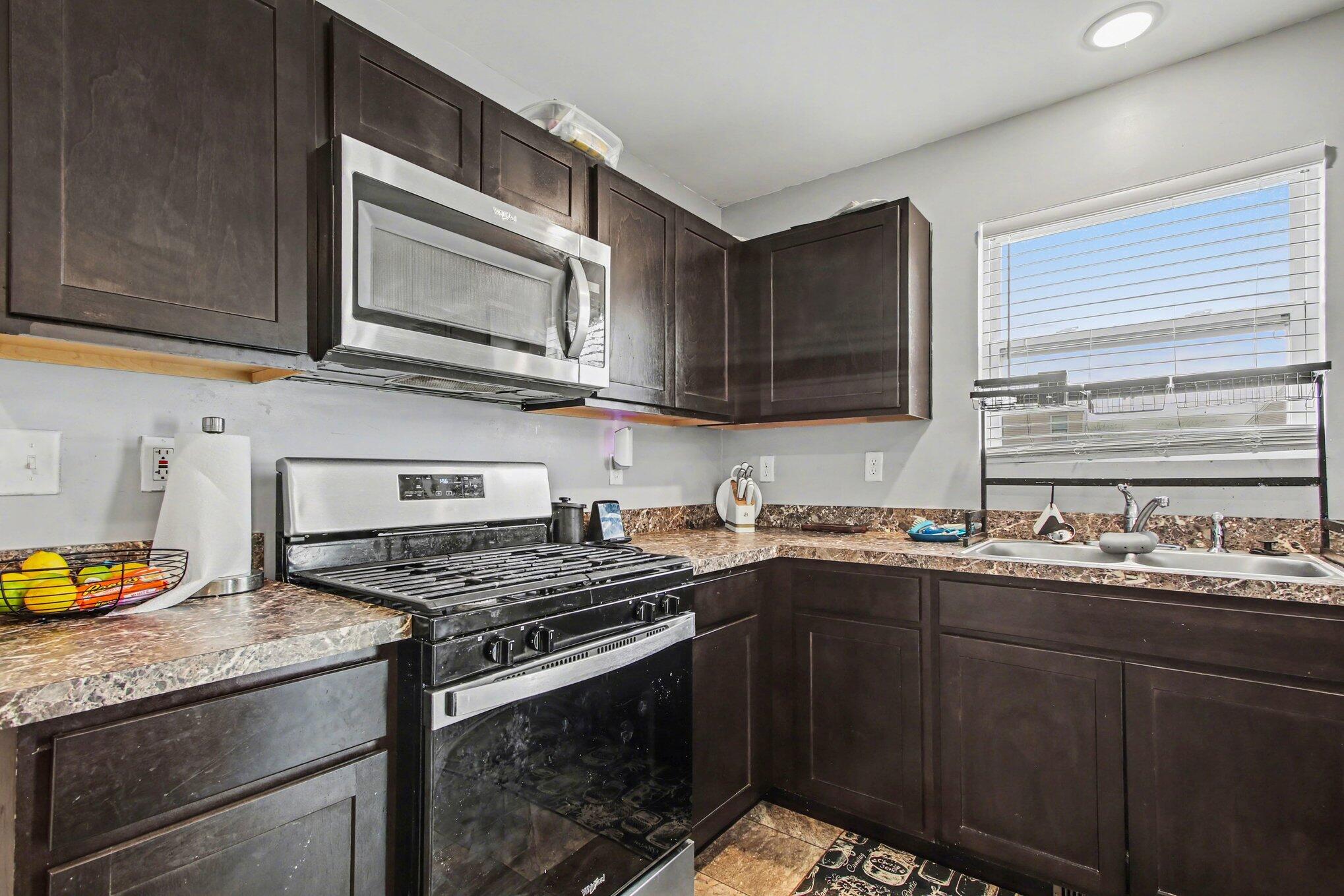 7480 Williams Street Merrillville, IN 46410 - Photo 12 of 37 2038x1359