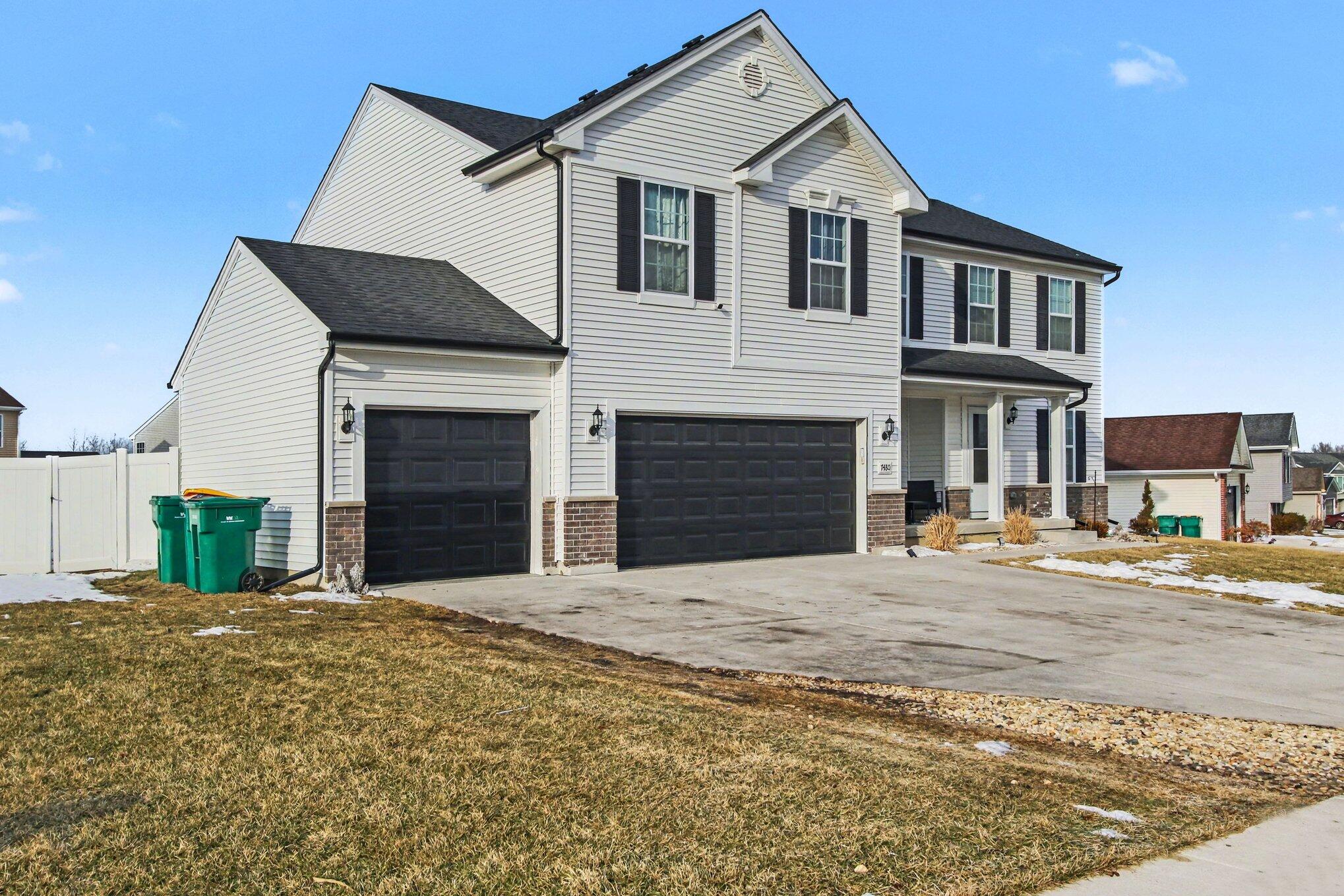 7480 Williams Street Merrillville, IN 46410 - Photo 3 of 37 2038x1359