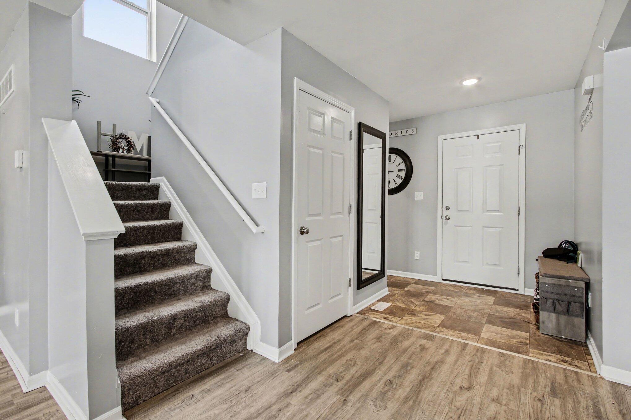 7480 Williams Street Merrillville, IN 46410 - Photo 6 of 37 2038x1359