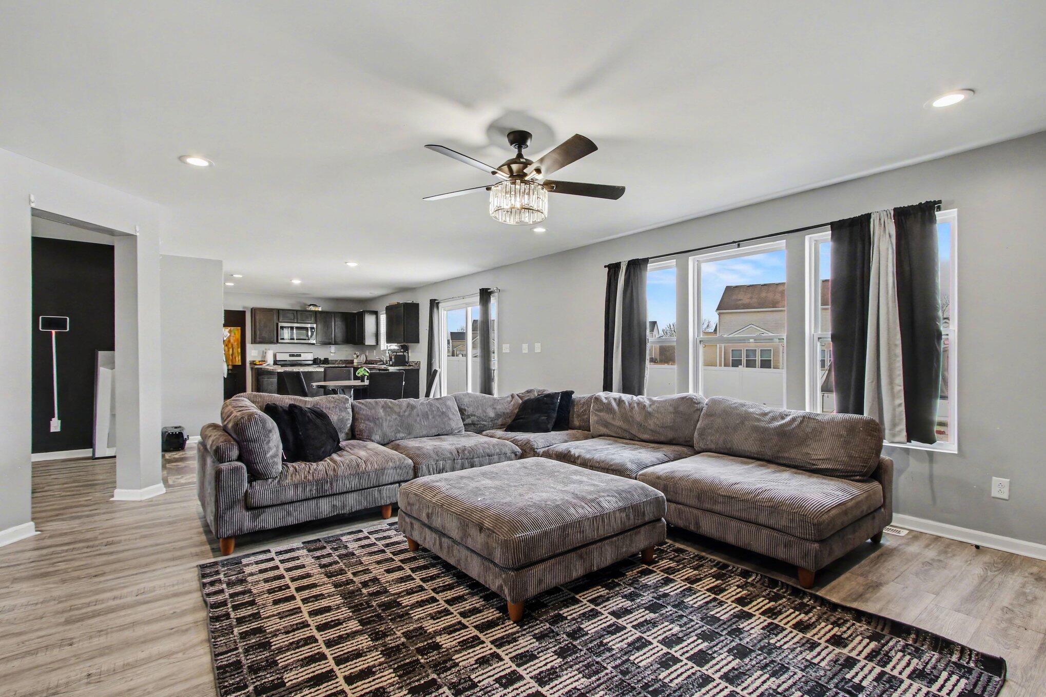 7480 Williams Street Merrillville, IN 46410 - Photo 7 of 37 2038x1359