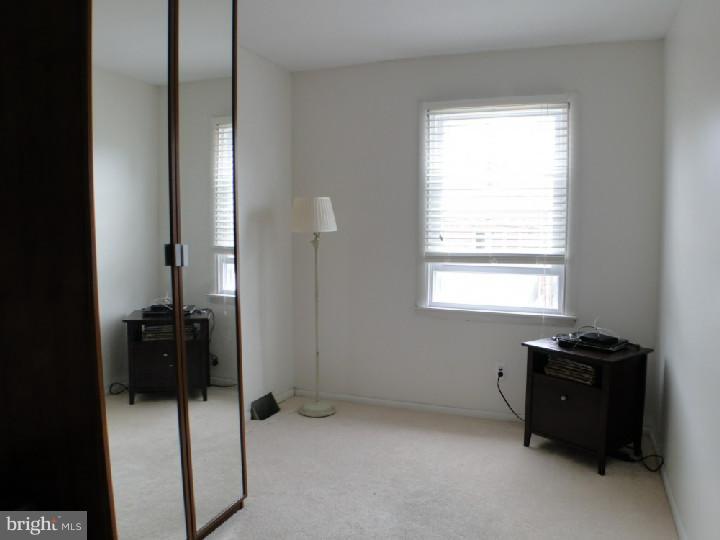 3589 Dows Road Philadelphia, PA 19154 - Photo 18 of 25 Bedroom 2