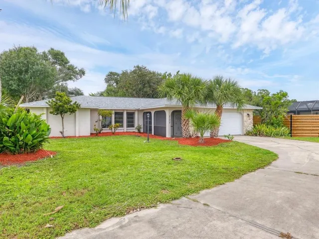$499,900 | 2102 Country Meadows Place, Sarasota, FL 34235