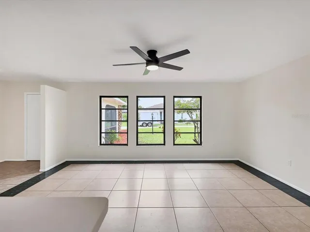 $499,900 | 2102 Country Meadows Place, Sarasota, FL 34235