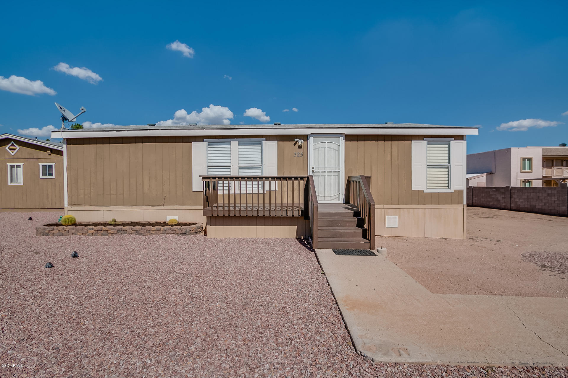 325 South Winchester Road Apache Junction, AZ 85119 - Photo 2 of 25 Winchester-05
