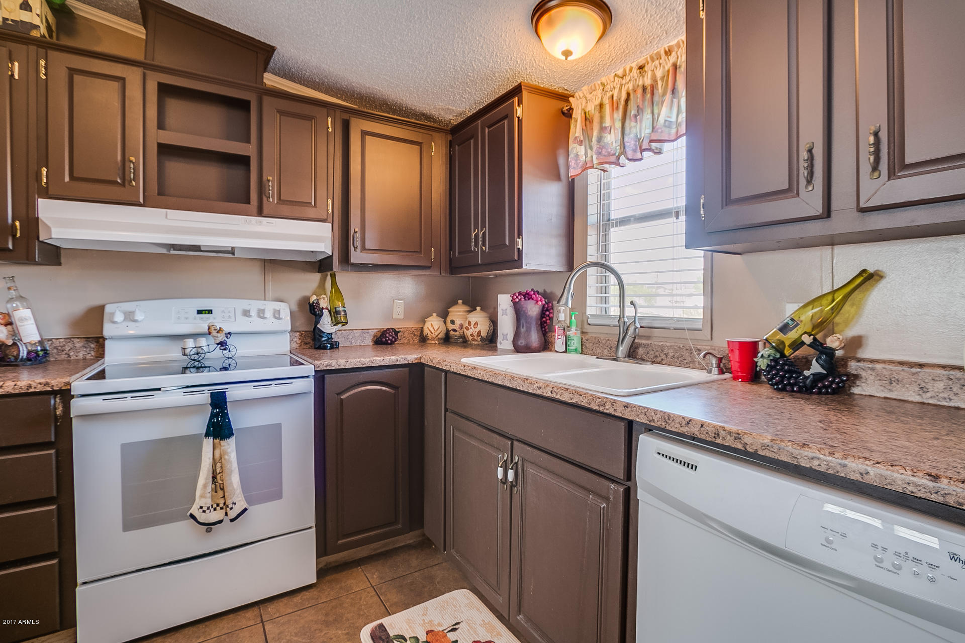 325 South Winchester Road Apache Junction, AZ 85119 - Photo 6 of 25 Winchester-16