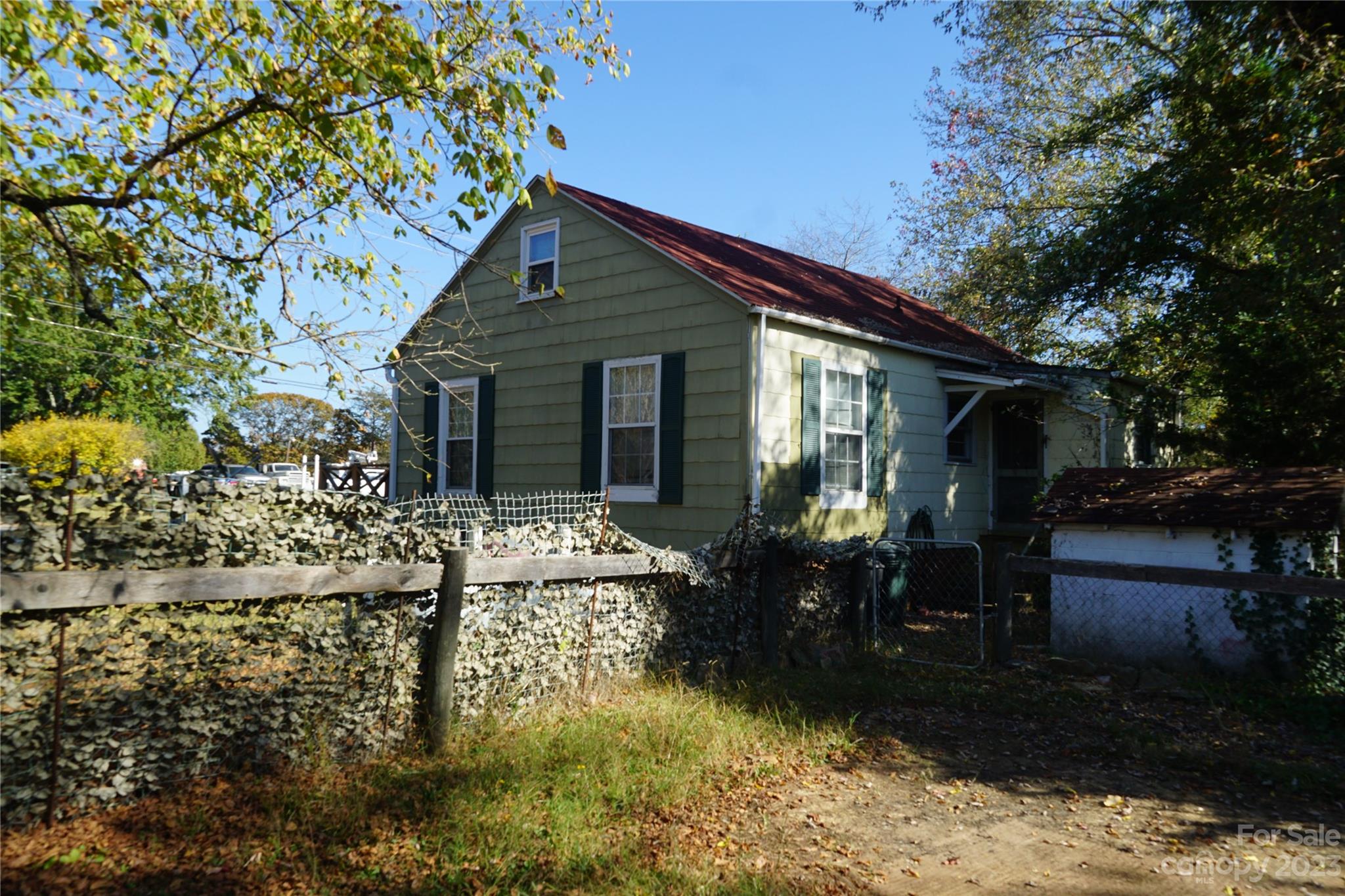 6190 Highway 9 Tryon, NC 28782 - Photo 5 of 17 Gallery Image 5
