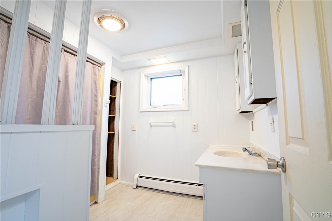 236 Perry Street Herkimer, NY 13350 - Photo 17 of 39