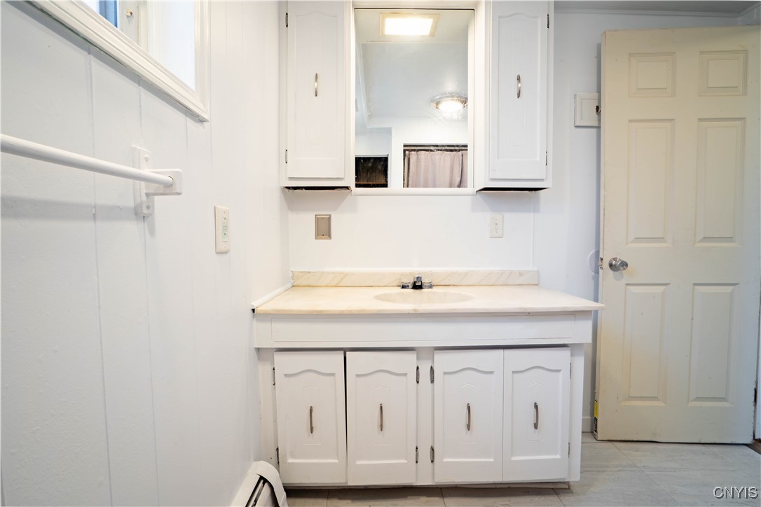 236 Perry Street Herkimer, NY 13350 - Photo 18 of 39