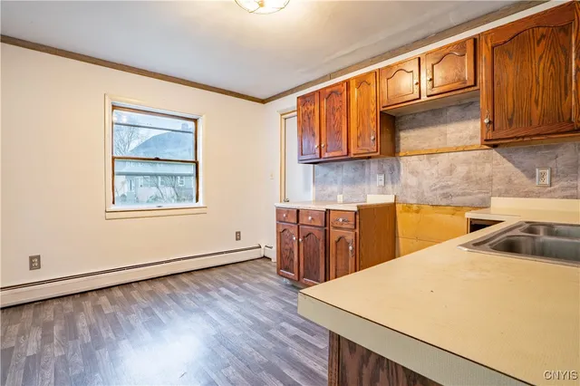 $74,900 | 236 Perry Street, Herkimer, NY 13350