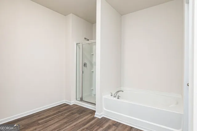 a bathroom with a bathtub