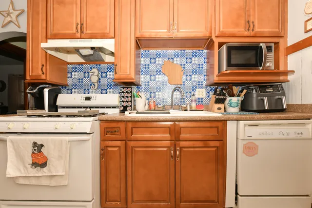 $325,000 | 1816 South 59th Street, West Allis, WI 53214