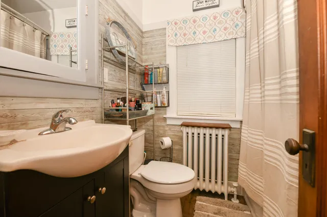 $325,000 | 1816 South 59th Street, West Allis, WI 53214