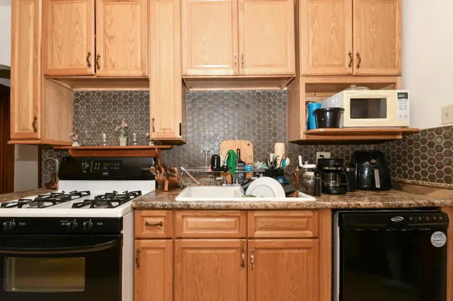 $325,000 | 1816 South 59th Street, West Allis, WI 53214