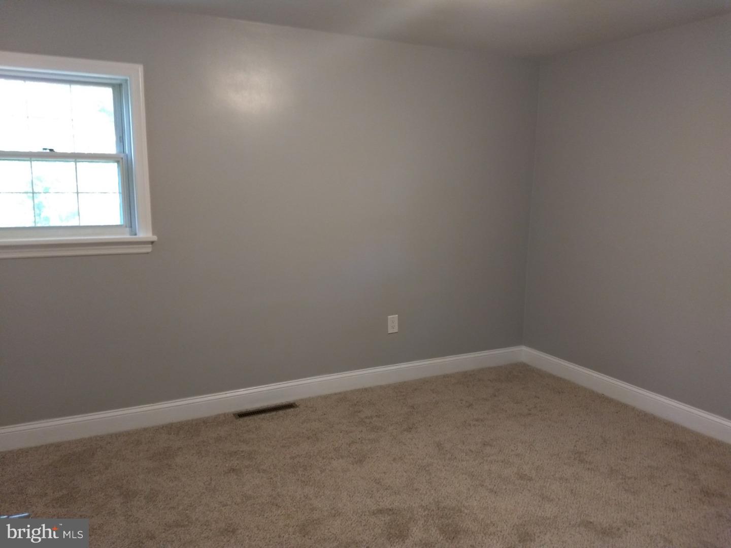 452 Spring Road Hammonton, NJ 08037 - Photo 13 of 24