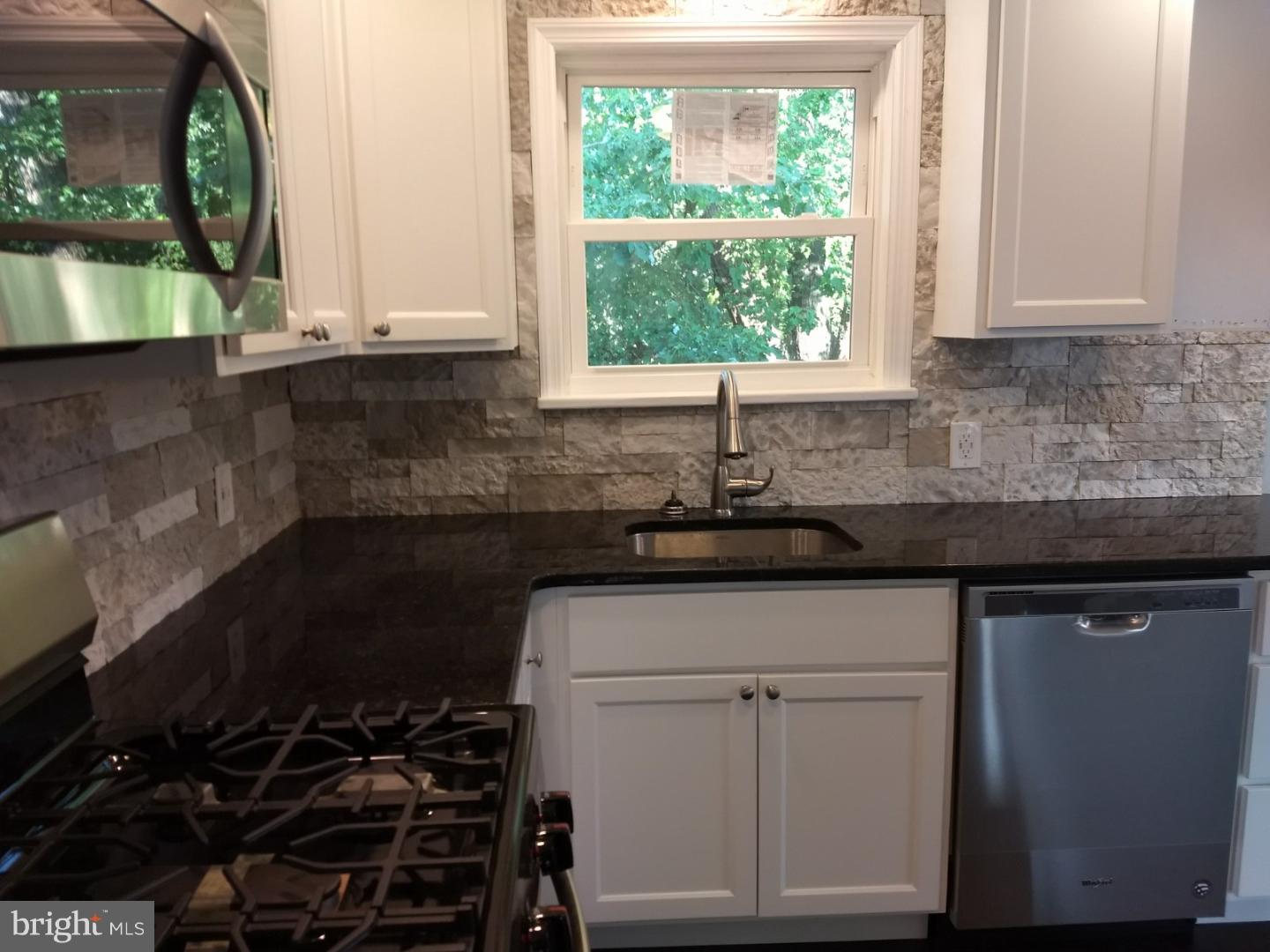 452 Spring Road Hammonton, NJ 08037 - Photo 9 of 24